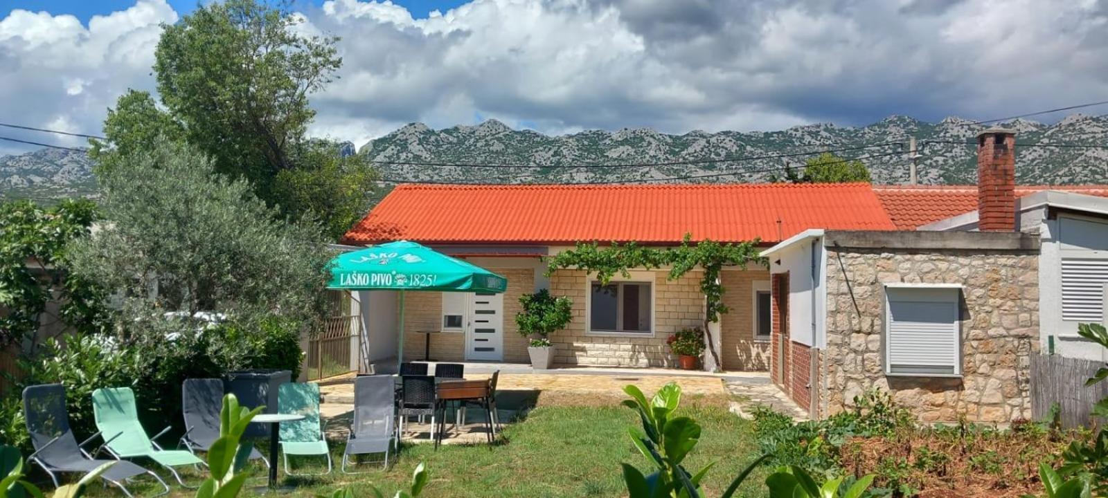 Holiday Home Zeljko,Marija & Jakov スタリグラード エクステリア 写真